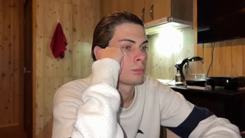 Snapshot of louis_preston chatting on 02-20-26, 08:09 Mark online show from 02-20-26, 08:09