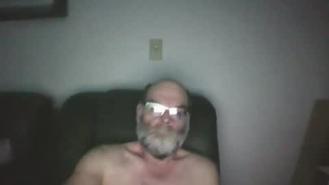 louism13 online show from 12-17-25, 03:45