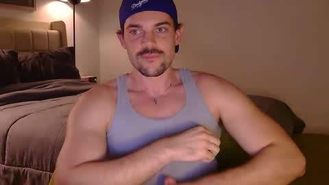 Snapshot of louisvalmer chatting on 02-09-26, 02:48 Louis Valmer online show from 02-09-26, 02:48