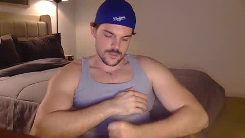 Snapshot of louisvalmer chatting on 02-11-26, 04:06 Louis Valmer online show from 02-11-26, 04:06