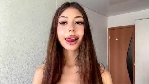 Flora online show from 07-20-26, 10:39