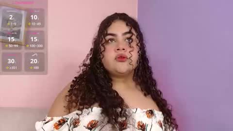 Snapshot of lourdes_moon22 chatting on 10-27-25, 02:10 lourdes_moon22 online show from 10-27-25, 02:10