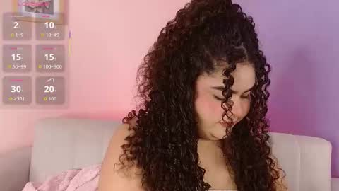 Snapshot of lourdes_moon22 chatting on 11-06-25, 12:06 lourdes_moon22 online show from 11-06-25, 12:06