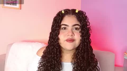 Snapshot of lourdes_moon22 chatting on 11-10-25, 12:04 lourdes_moon22 online show from 11-10-25, 12:04