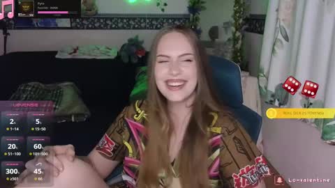 Snapshot of lovalentine chatting on 09-10-25, 05:29 Lo Valentine online show from 09-10-25, 05:29