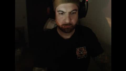 Snapshot of lovalova666 chatting on 10-24-25, 11:34 Guapito online show from 10-24-25, 11:34