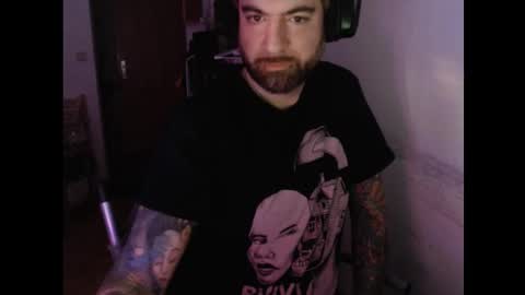 Snapshot of lovalova666 chatting on 11-08-25, 10:52 Guapito online show from 11-08-25, 10:52