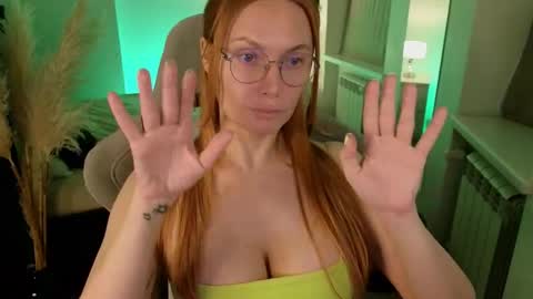 love_call online show from 02-21-25, 08:40