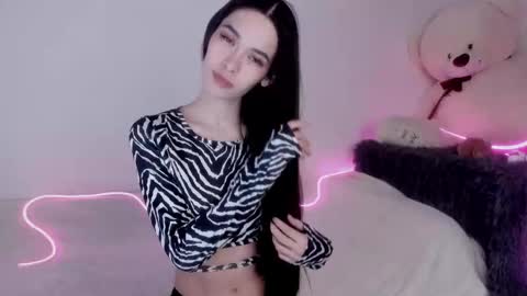 Snapshot of love_coin chatting on 03-03-25, 12:26 Love is name - I want to be your hobby General of hearts troops online show from 03-03-25, 12:26