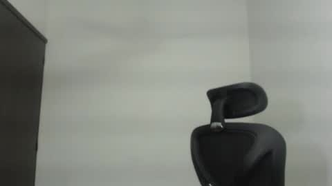 Snapshot of love_gatubela chatting on 03-10-25, 09:29 Nina online show from 03-10-25, 09:29