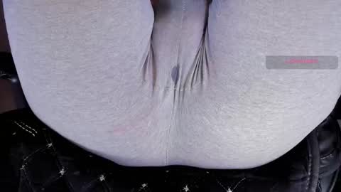 Snapshot of love_hard_kiru chatting on 09-16-25, 12:17 Kira online show from 09-16-25, 12:17