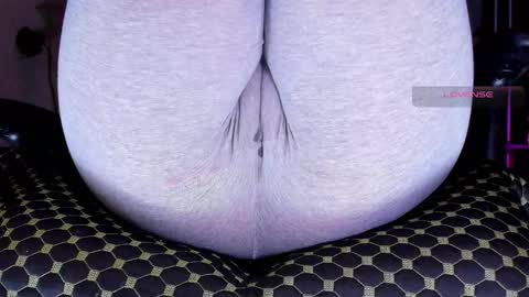 Snapshot of love_hard_kiru chatting on 11-15-25, 03:19 Kira online show from 11-15-25, 03:19