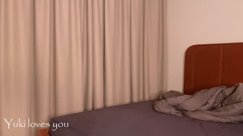 Snapshot of love_in_asian chatting on 03-06-25, 10:15 Learn how love can be with us online show from 03-06-25, 10:15