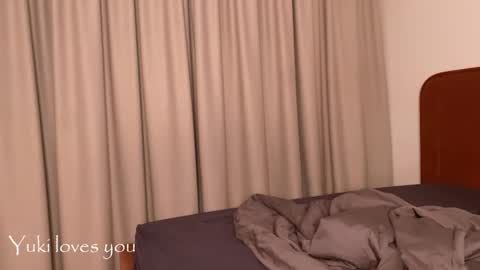 Snapshot of love_in_asian chatting on 03-07-25, 04:00 Learn how love can be with us online show from 03-07-25, 04:00