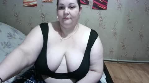 Milana online show from 11-13-25, 12:42