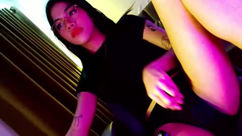 Seren online show from 04-12-26, 03:00