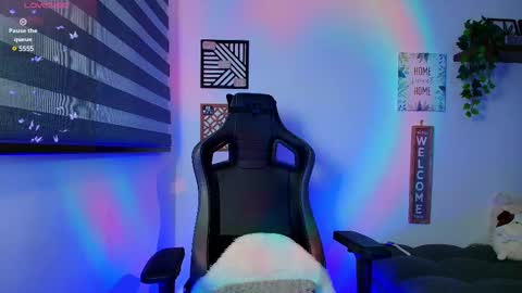 Sharol Leon online show from 02-22-25, 12:38