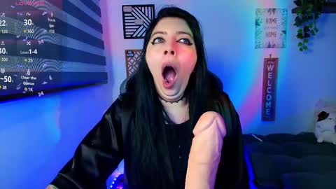 Sharol Leon online show from 02-22-25, 04:07