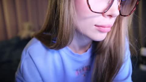 Snapshot of love_you_to123 chatting on 02-24-25, 06:26 love you to123 online show from 02-24-25, 06:26