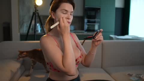 Snapshot of love_you_to123 chatting on 09-30-25, 09:14 love you to123 online show from 09-30-25, 09:14