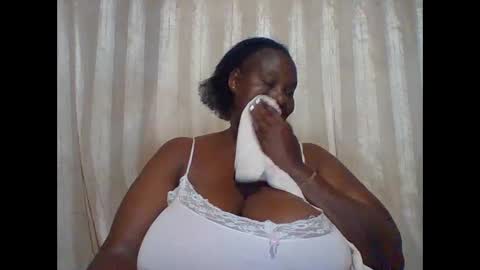 Lynn online show from 02-05-25, 10:33