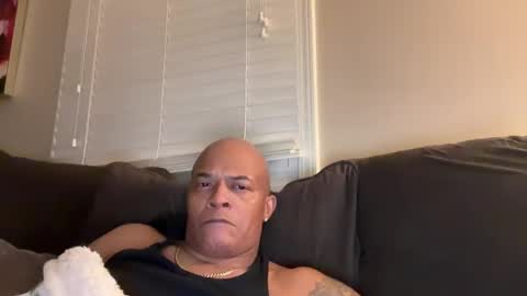 loved19 online show from 11-23-25, 06:24