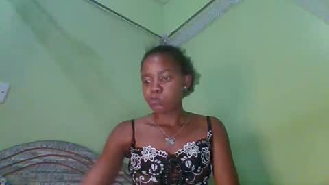 Snapshot of lovegal335 chatting on 11-21-25, 06:50 lovegal335 online show from 11-21-25, 06:50