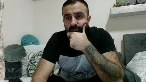 Snapshot of loveivat80 chatting on 12-22-24, 05:32 loveivat80 online show from 12-22-24, 05:32