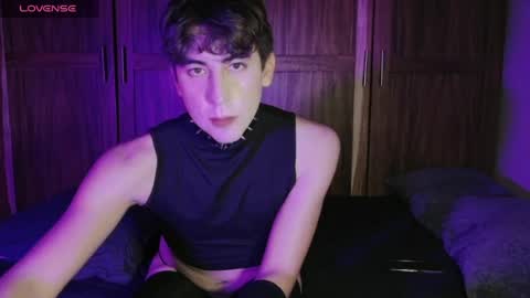 Aiko online show from 04-19-26, 04:56