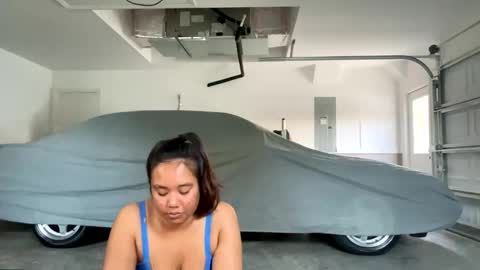 Snapshot of lovellly_ chatting on 02-01-25, 10:34 Love online show from 02-01-25, 10:34