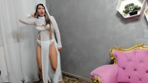 Snapshot of lovellykatty chatting on 09-16-25, 07:37 Katty online show from 09-16-25, 07:37