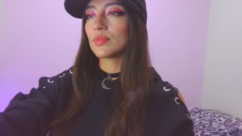 Tami online show from 09-17-25, 02:57