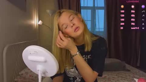 Jenny online show from 03-25-26, 04:29