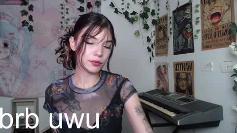 Snapshot of lovely_cass chatting on 12-22-24, 12:50 Cassie online show from 12-22-24, 12:50