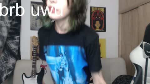 Snapshot of lovely_cass chatting on 01-09-25, 05:23 Cassie online show from 01-09-25, 05:23