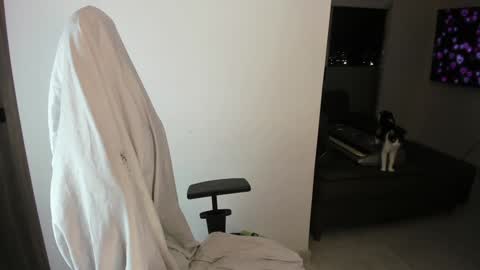 Snapshot of lovely_cass chatting on 01-21-25, 11:45 Cassie online show from 01-21-25, 11:45
