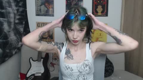 Snapshot of lovely_cass chatting on 02-03-25, 11:47 Cassie online show from 02-03-25, 11:47