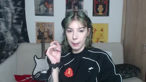 Snapshot of lovely_cass chatting on 02-07-25, 10:20 Cassie online show from 02-07-25, 10:20