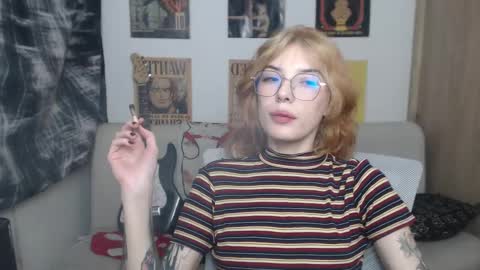 Snapshot of lovely_cass chatting on 03-01-25, 10:13 Cassie online show from 03-01-25, 10:13