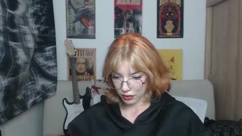 Snapshot of lovely_cass chatting on 03-02-25, 07:32 Cassie online show from 03-02-25, 07:32