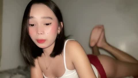 lovely_cittie18 online show from 12-05-25, 02:14