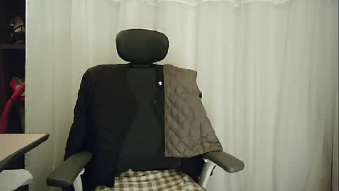 DANA KIM online show from 03-08-25, 04:06