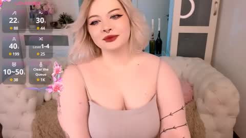 lovely_leilla online show from 01-31-25, 11:03