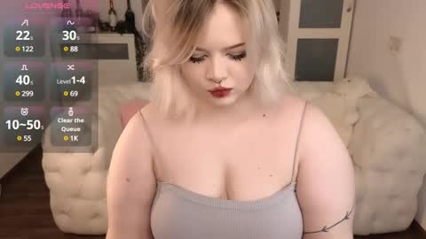 lovely_leilla online show from 02-20-25, 10:59