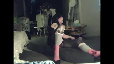 mooie man online show from 12-18-25, 11:33