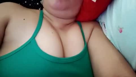 lovely_orchid online show from 02-03-25, 02:47