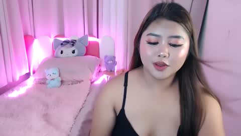 lovely_shine online show from 03-06-26, 07:49