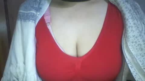 katrina follow me guys online show from 01-02-25, 07:40