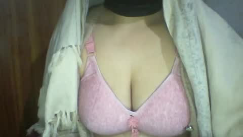 katrina follow me guys online show from 01-03-25, 10:19