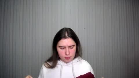 Snapshot of lovelyangel_xx chatting on 12-20-24, 08:38 lovelyangel_xx online show from 12-20-24, 08:38